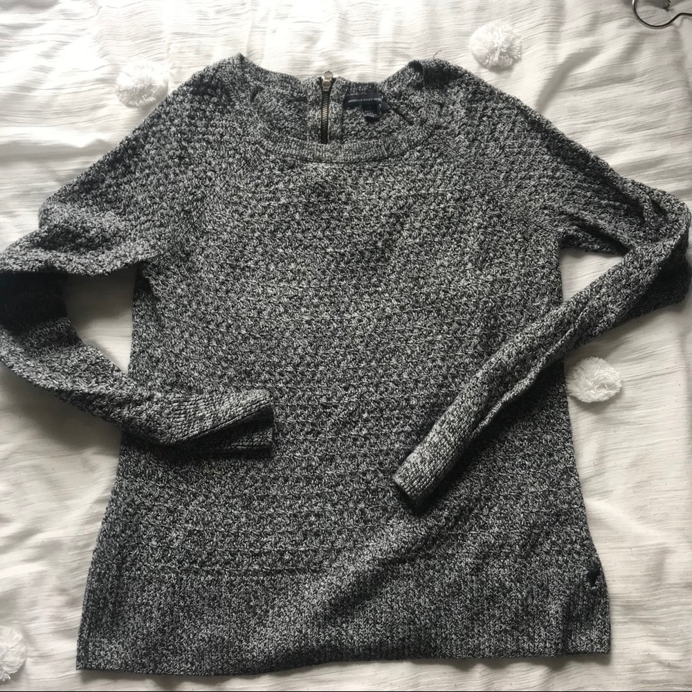 Black and white thread sweater